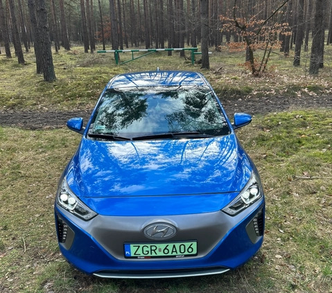 Hyundai IONIQ cena 60800 przebieg: 63000, rok produkcji 2017 z Gryfino małe 172